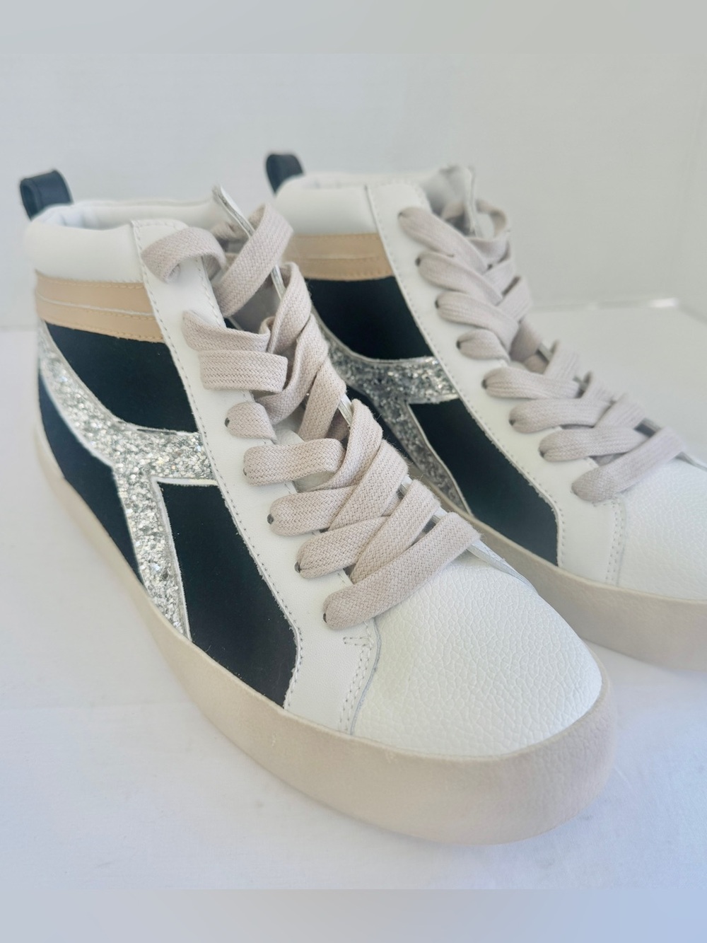 Gianni Bini Sz 6.5 White Leather Silver Sparkle Glitter High Top Sneakers NWT